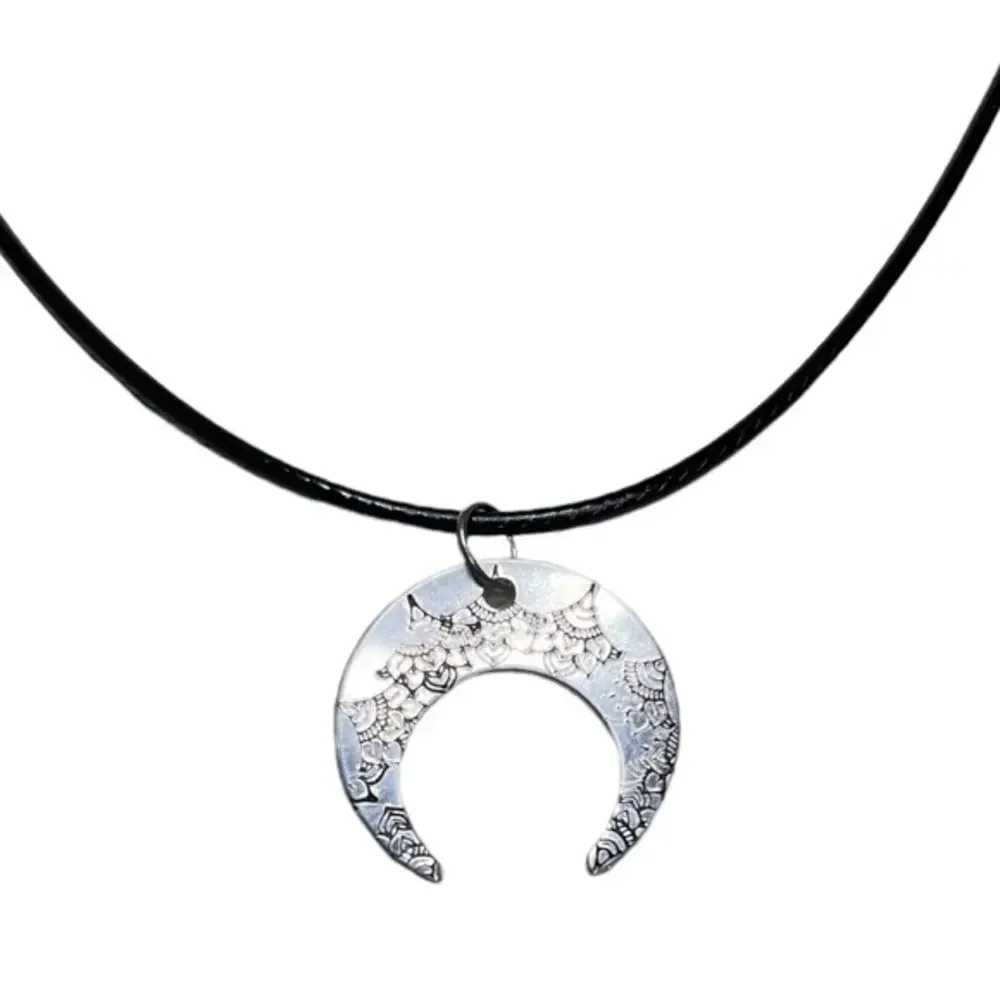 Handmade necklace artisan